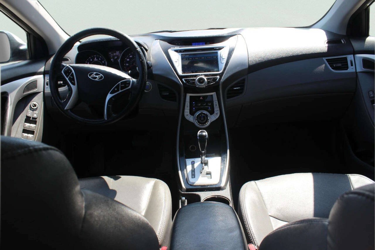 Used 2012 Hyundai Elantra Limited w/ Technology Pkg 5 FWD image 9