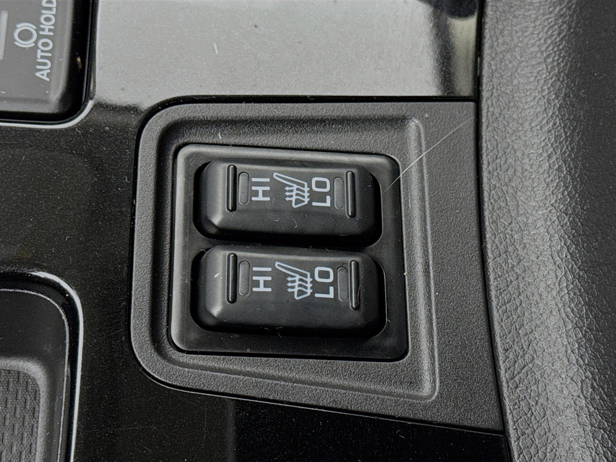 Used 2019 Mitsubishi Outlander SEL image 19