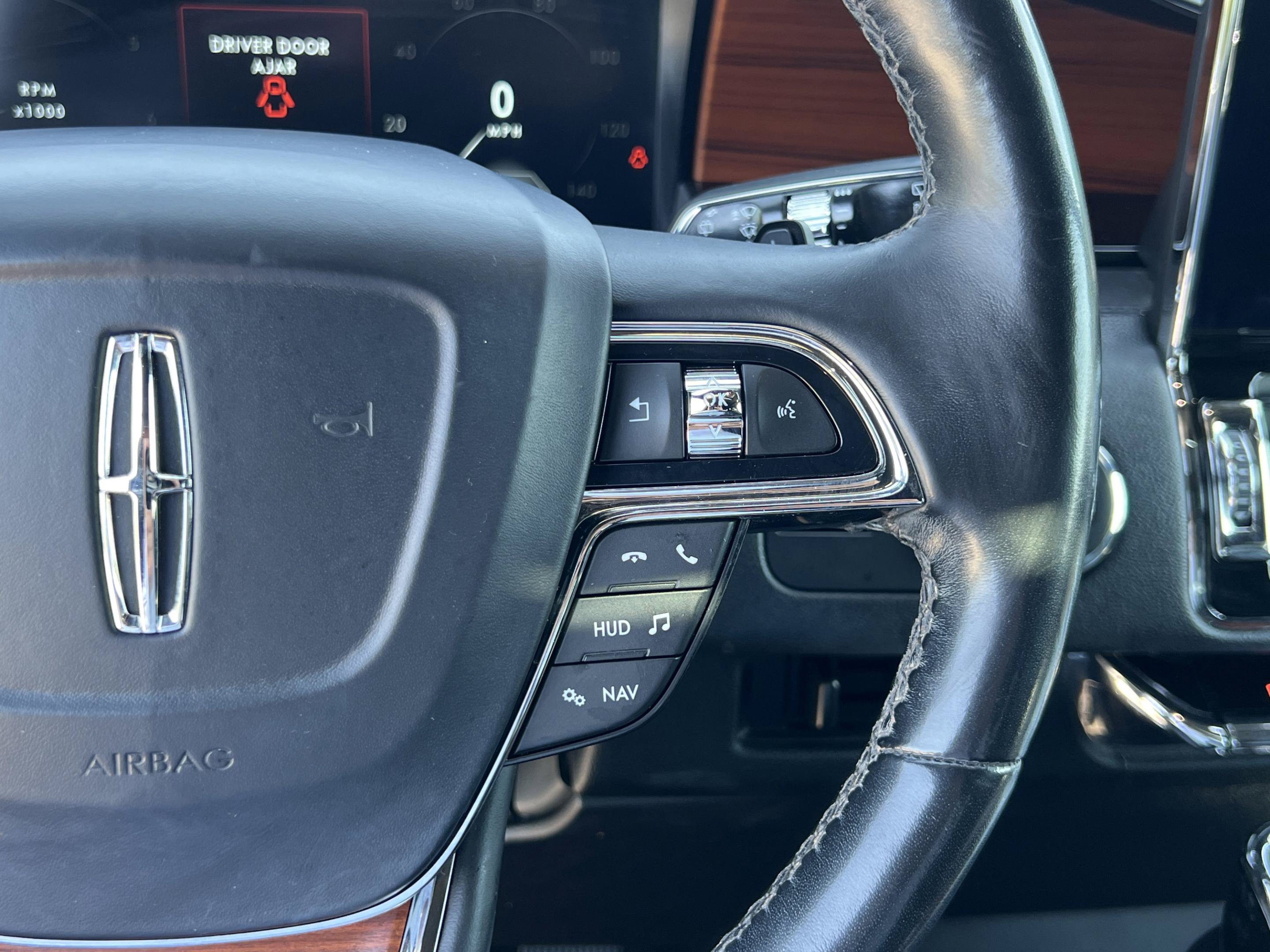 Used 2018 Lincoln Navigator L Reserve w/ Technology Package AWD/4WD image 31