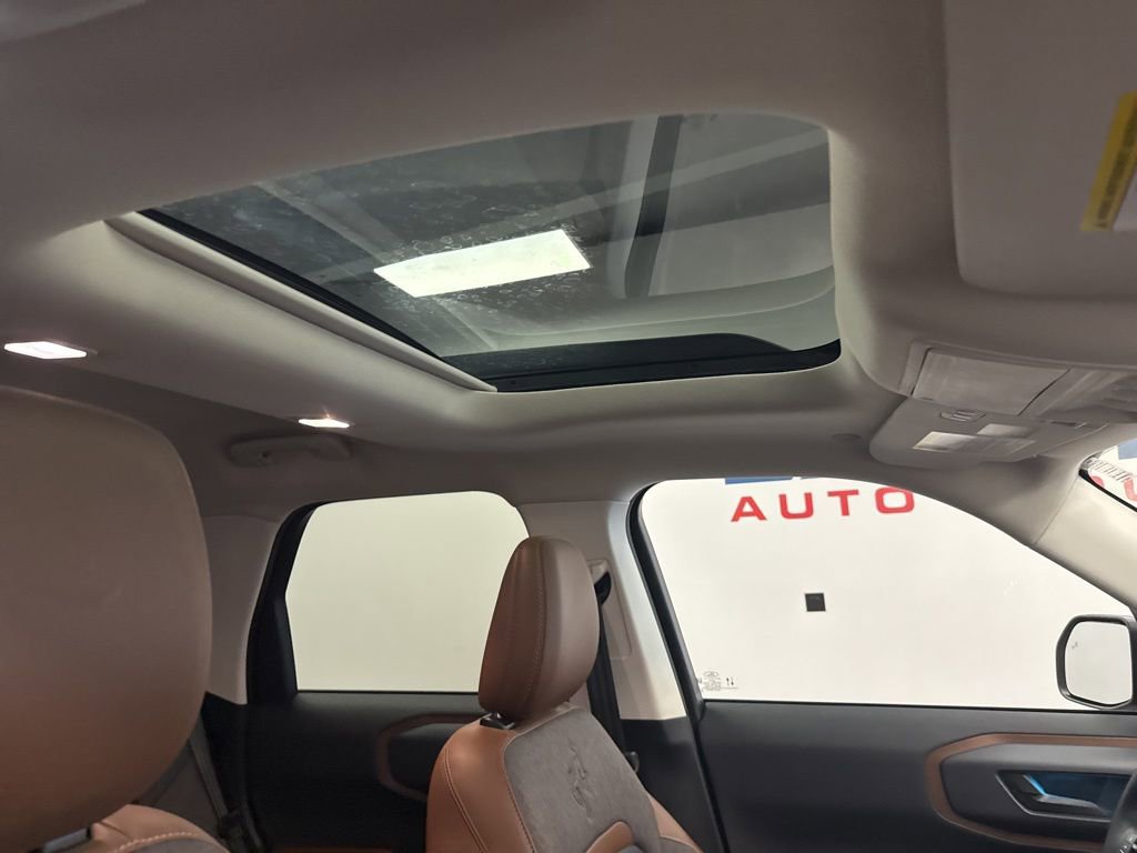 Used 2024 Ford Bronco Sport Outer Banks w/ Tech Package image 39