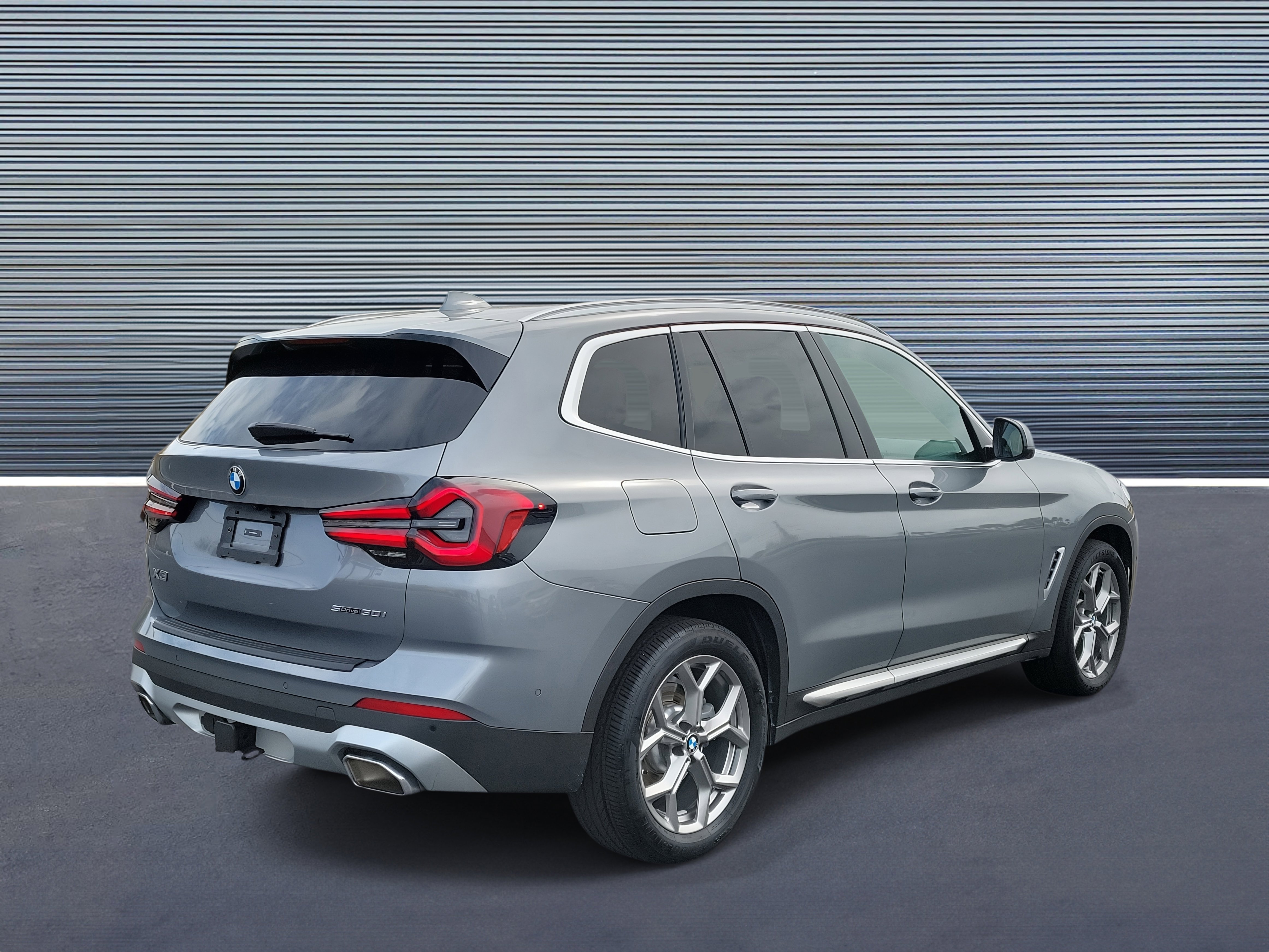 Used 2024 BMW X3 sDrive30i w/ Premium Package image 3