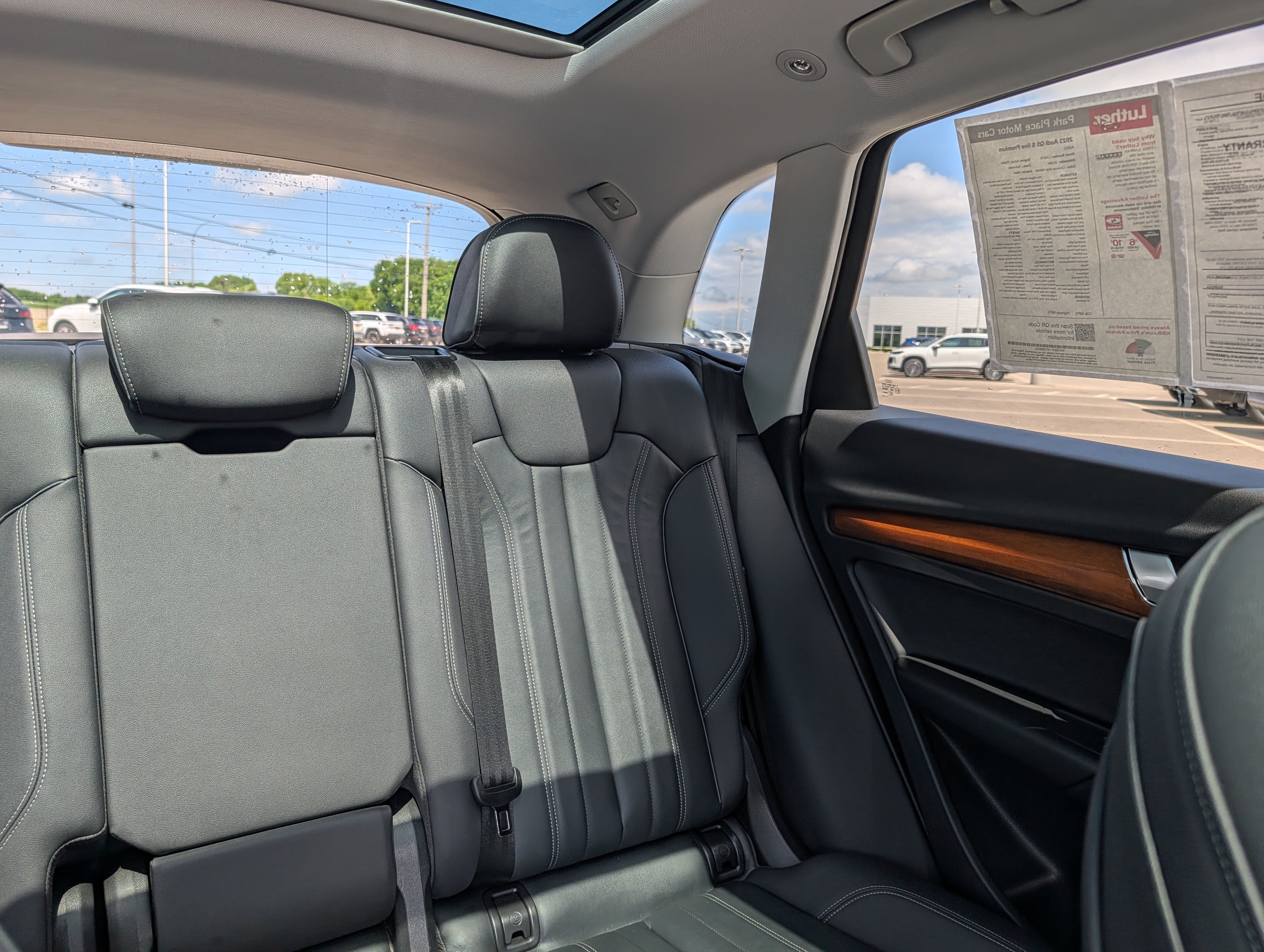 Used 2023 Audi Q5 e Premium w/ Convenience Package AWD/4WD image 14