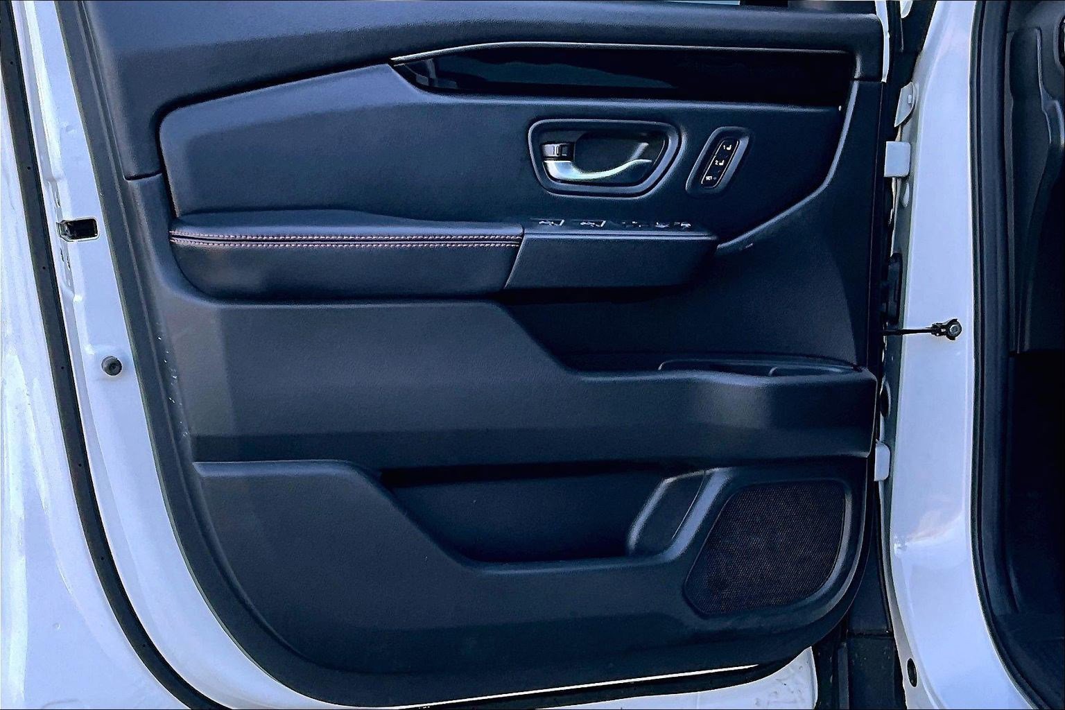 Used 2024 Honda Pilot TrailSport image 21