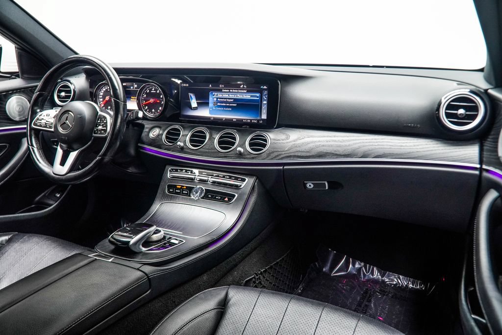 Used 2019 Mercedes-Benz E 300 image 19