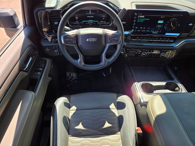 Used 2024 Chevrolet Silverado 2500 ZR2 w/ Technology Package AWD/4WD image 15