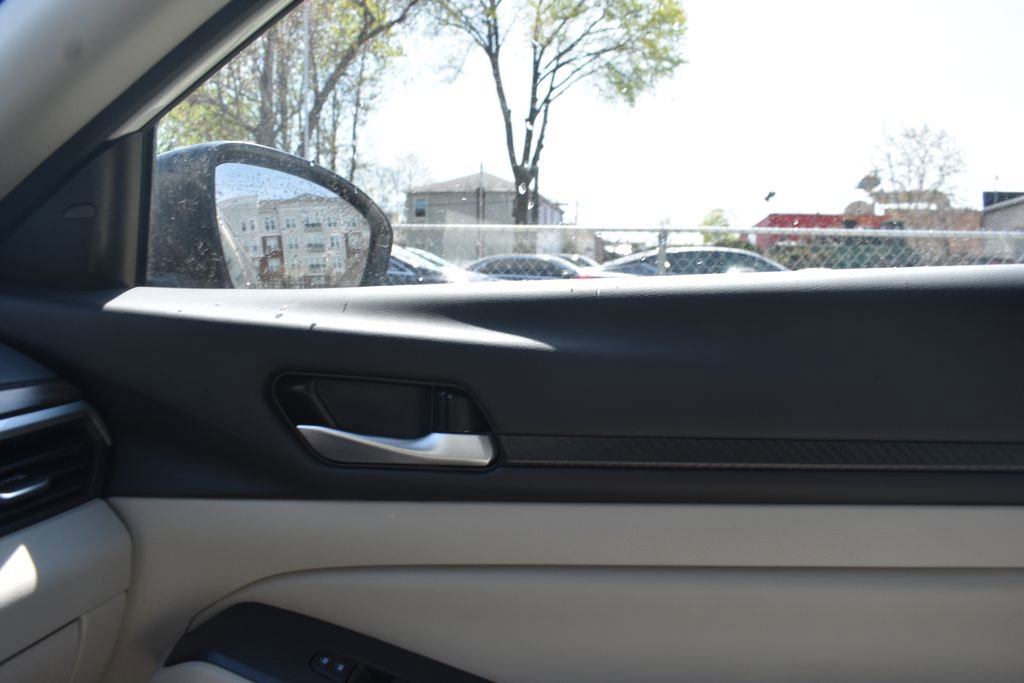 Used 2025 Nissan Altima 2.5 SV image 19