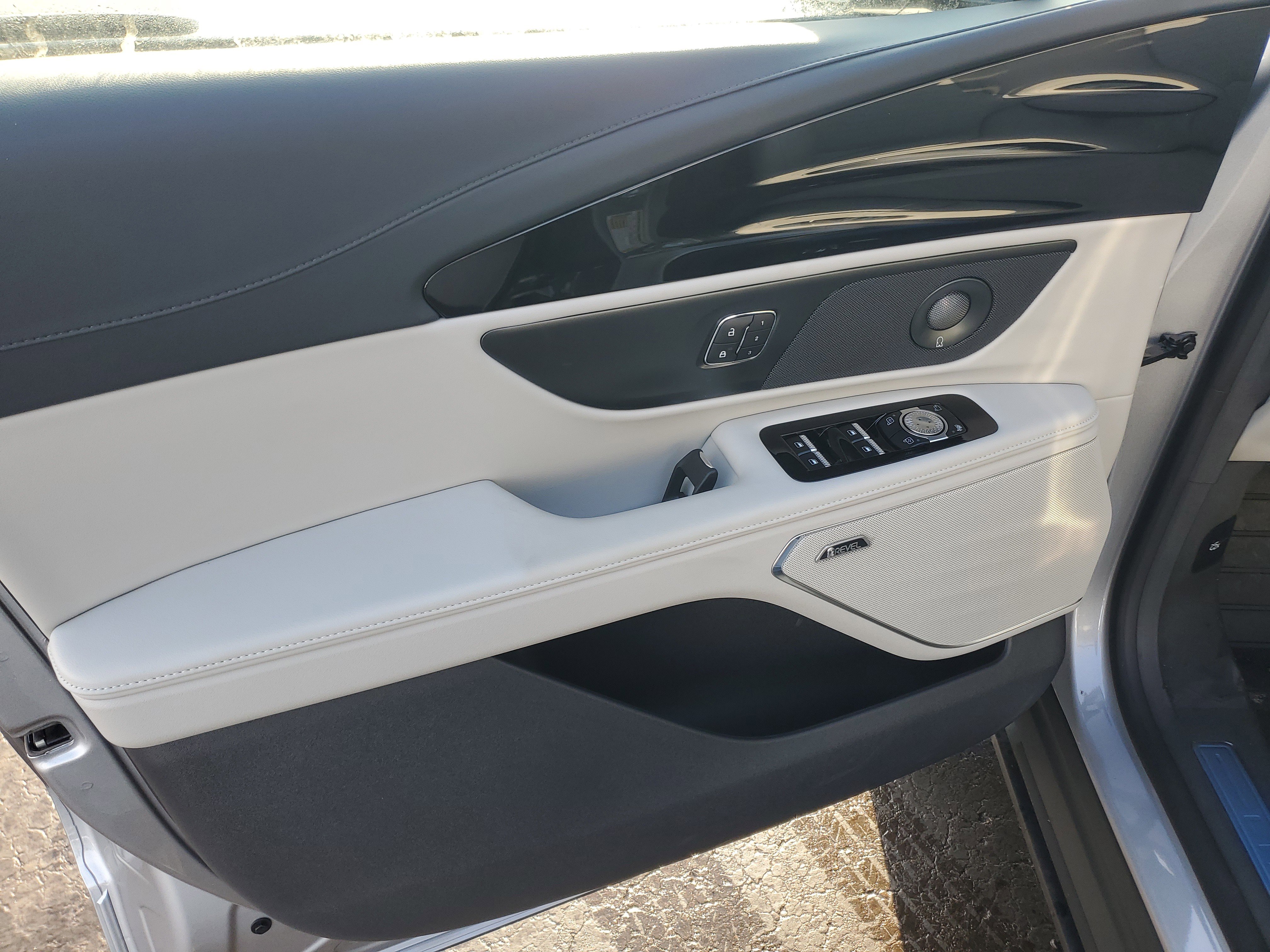 New 2026 Lincoln Nautilus Reserve image 8