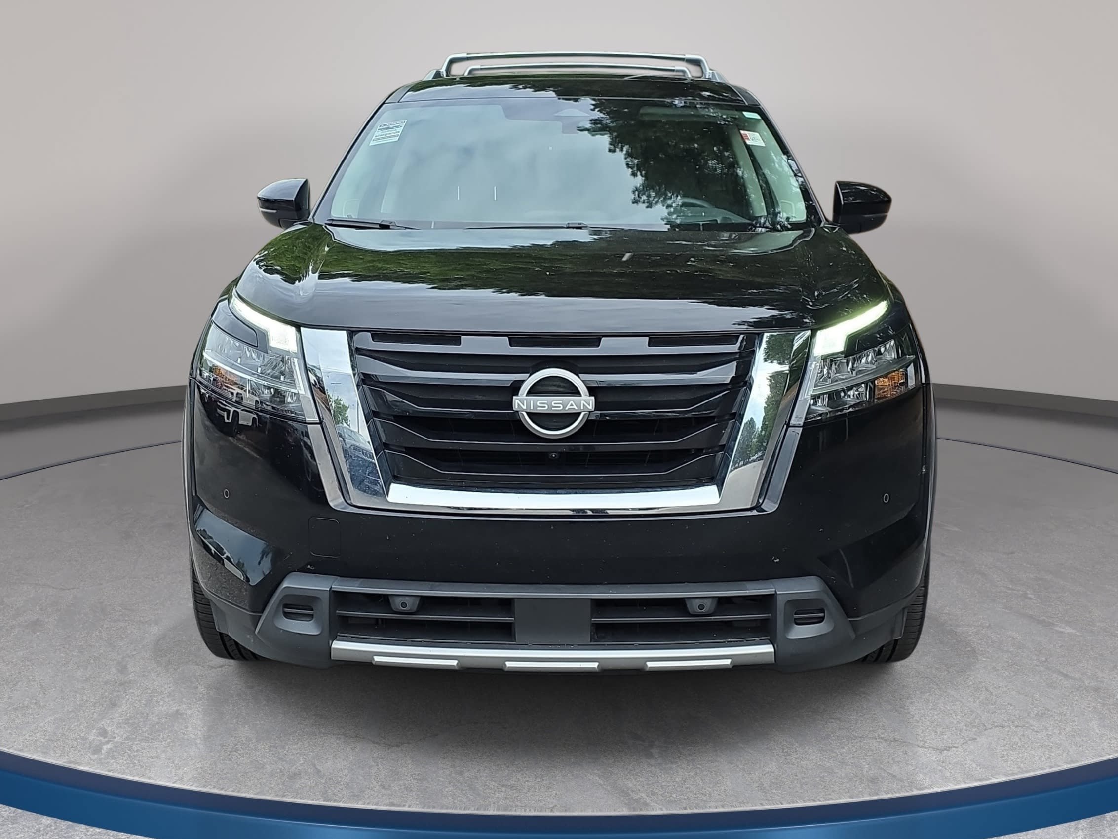 Used 2024 Nissan Pathfinder Platinum w/ Cargo Package AWD/4WD video 2