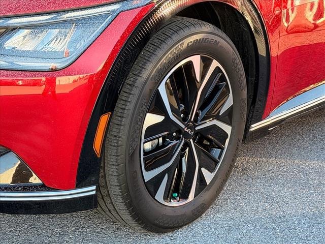 Used 2022 Kia EV6 Wind image 5