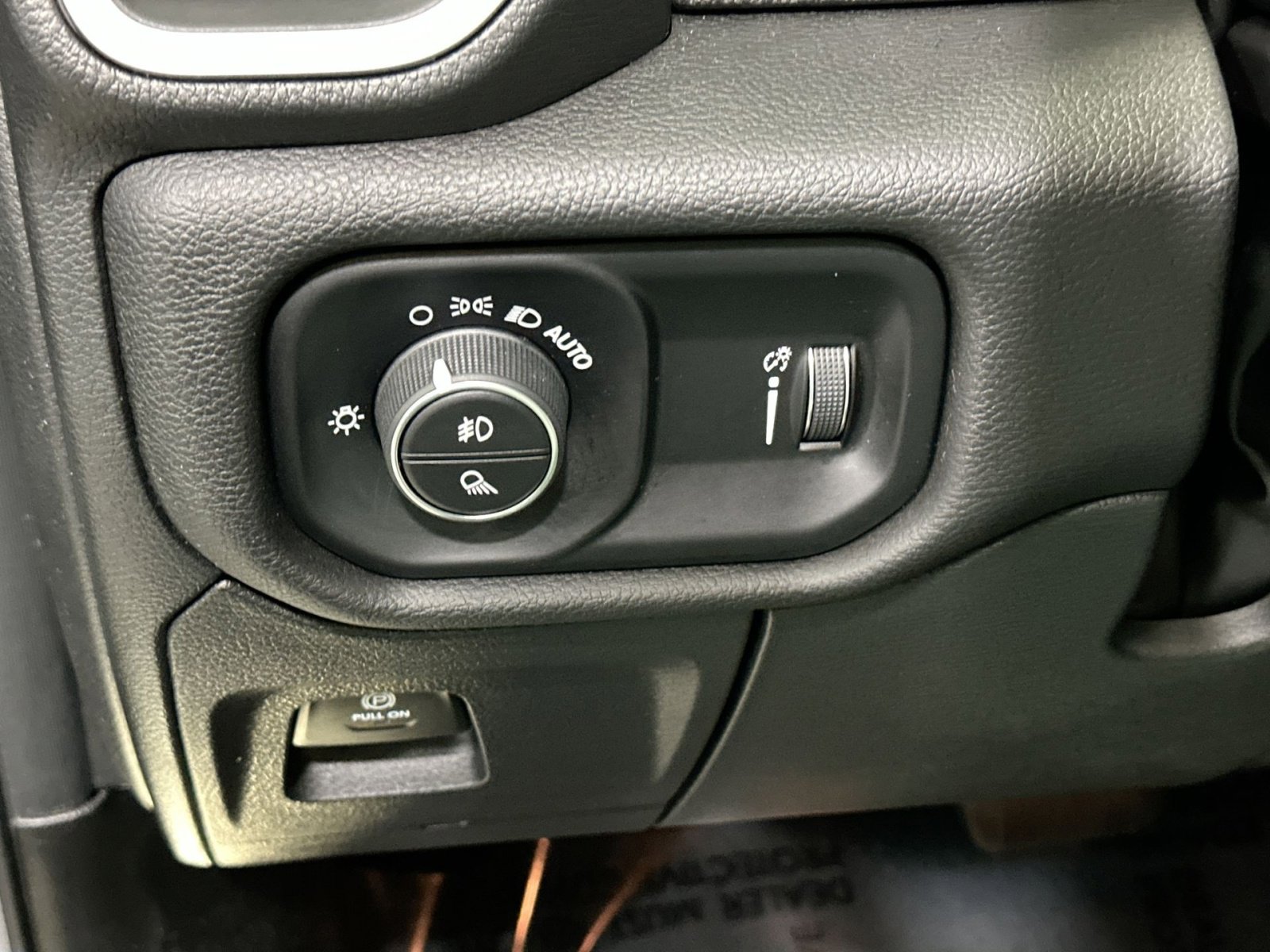 Used 2023 RAM 1500 Big Horn image 17