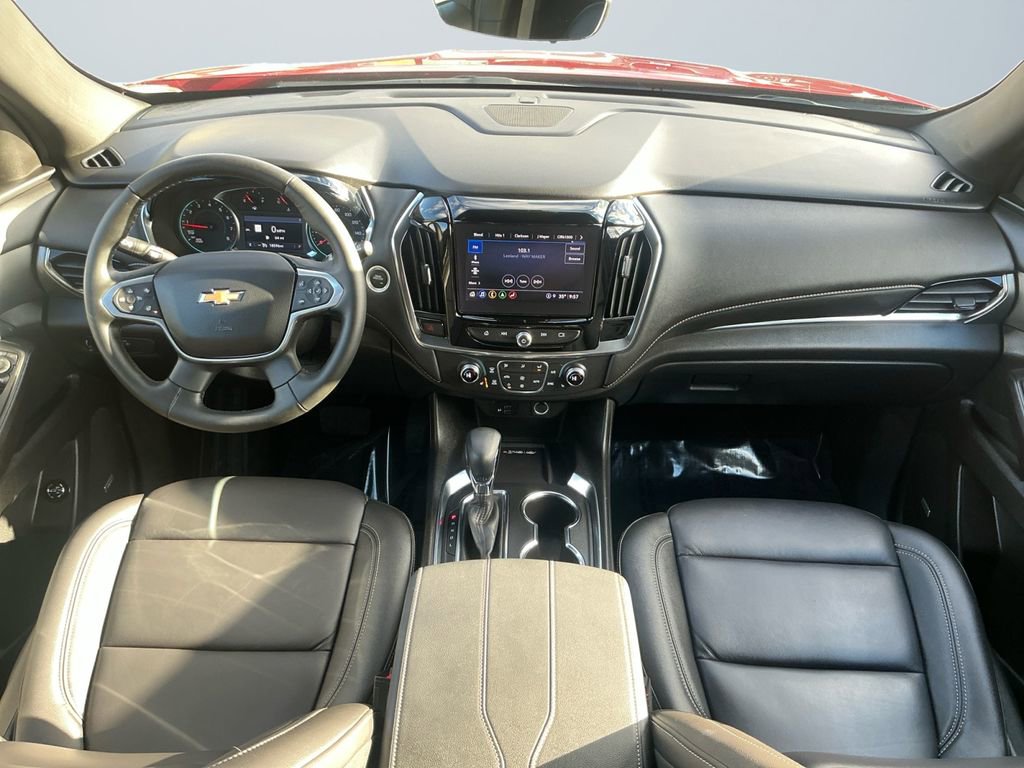 Used 2023 Chevrolet Traverse LT w/ LT Premium Package image 12