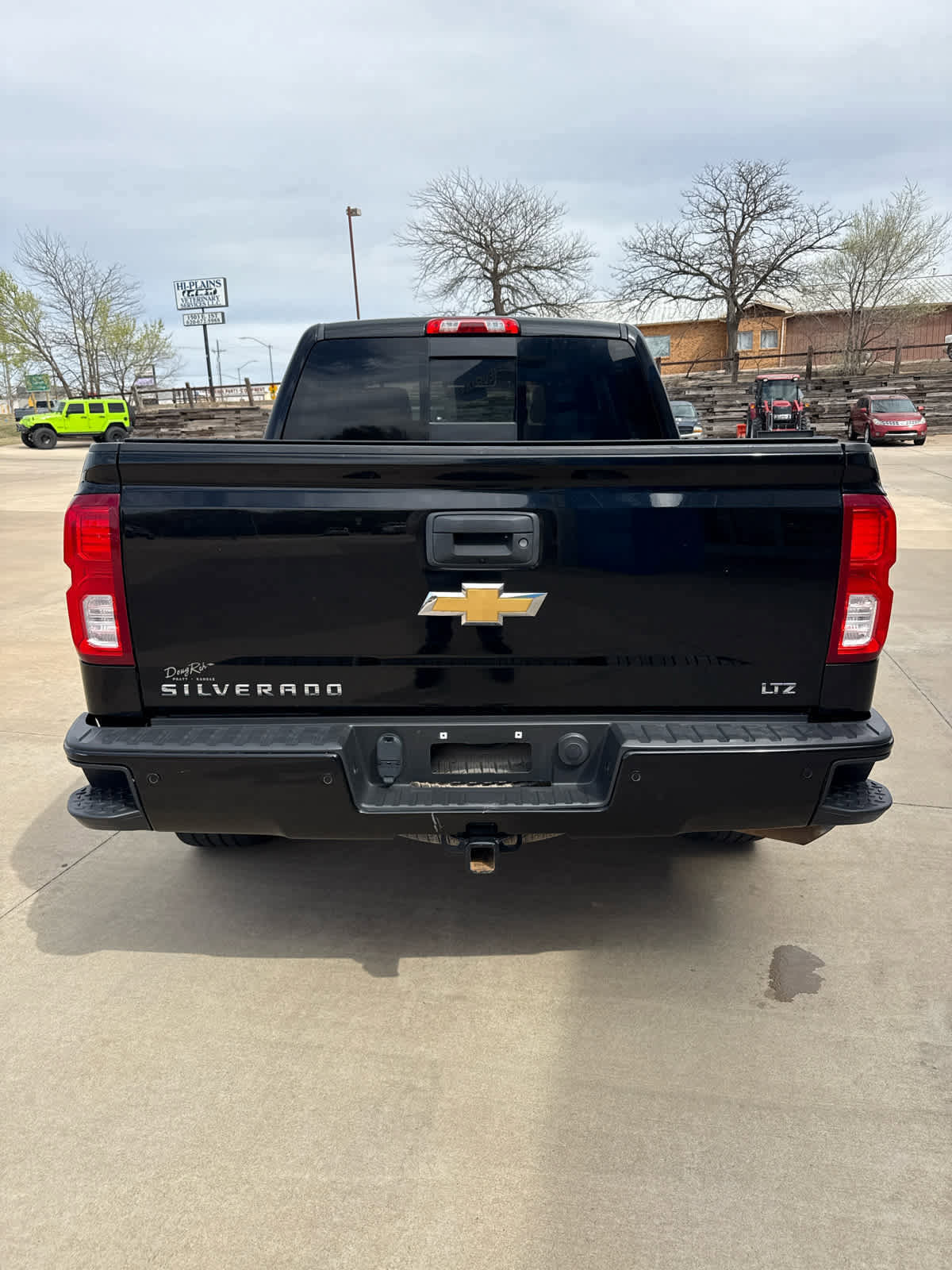 Used 2018 Chevrolet Silverado 1500 LTZ Z71 w/ LTZ Plus Package image 8