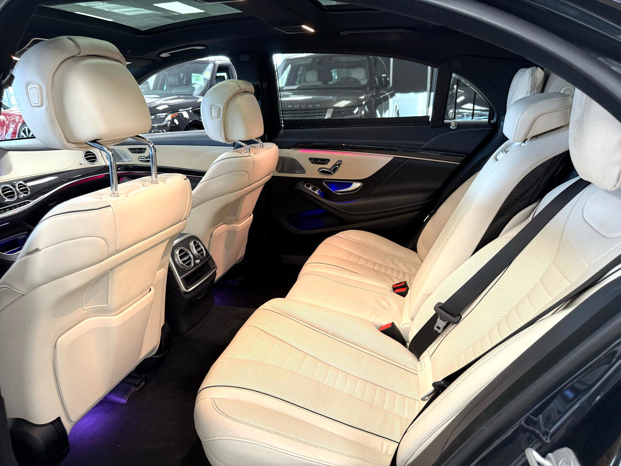 Used 2018 Mercedes-Benz S 560 4MATIC Sedan image 13