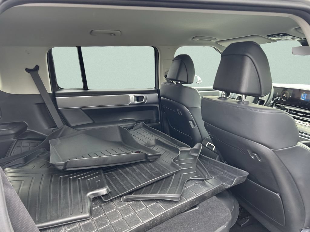 Certified 2024 Hyundai Santa Fe SEL FWD image 20