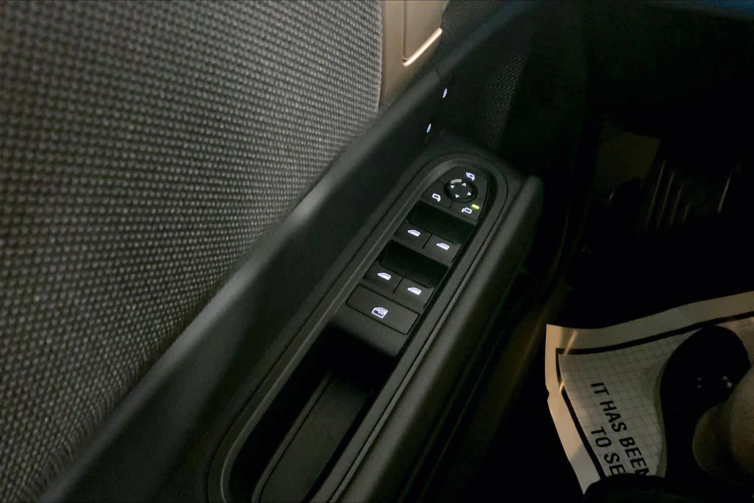 Certified 2025 MINI Cooper Countryman John Cooper Works w/ Comfort Package Max AWD/4WD image 32