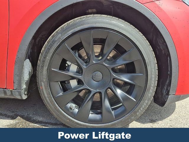Used 2022 Tesla Model Y Long Range image 10