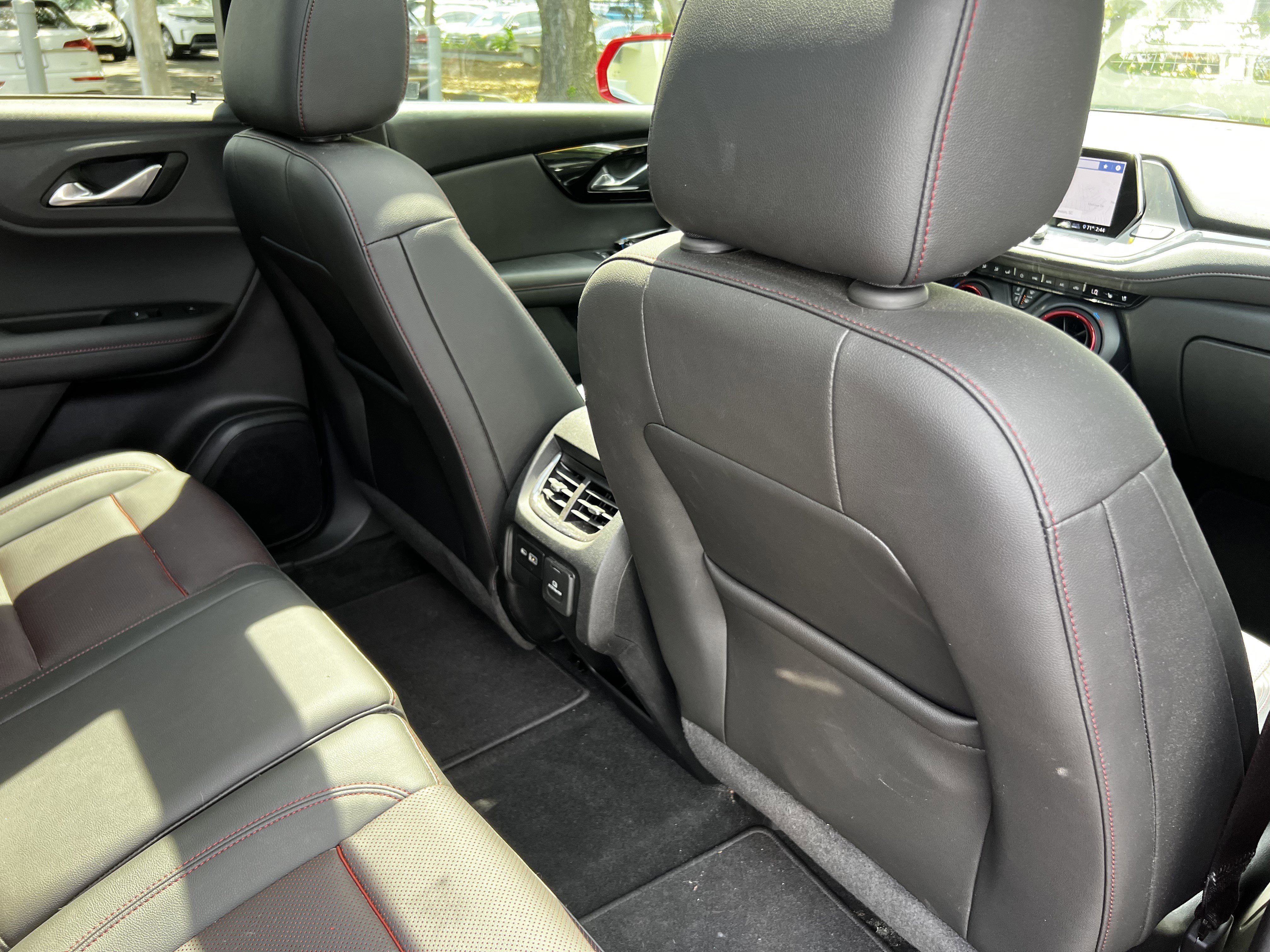 Used 2020 Chevrolet Blazer RS FWD image 44