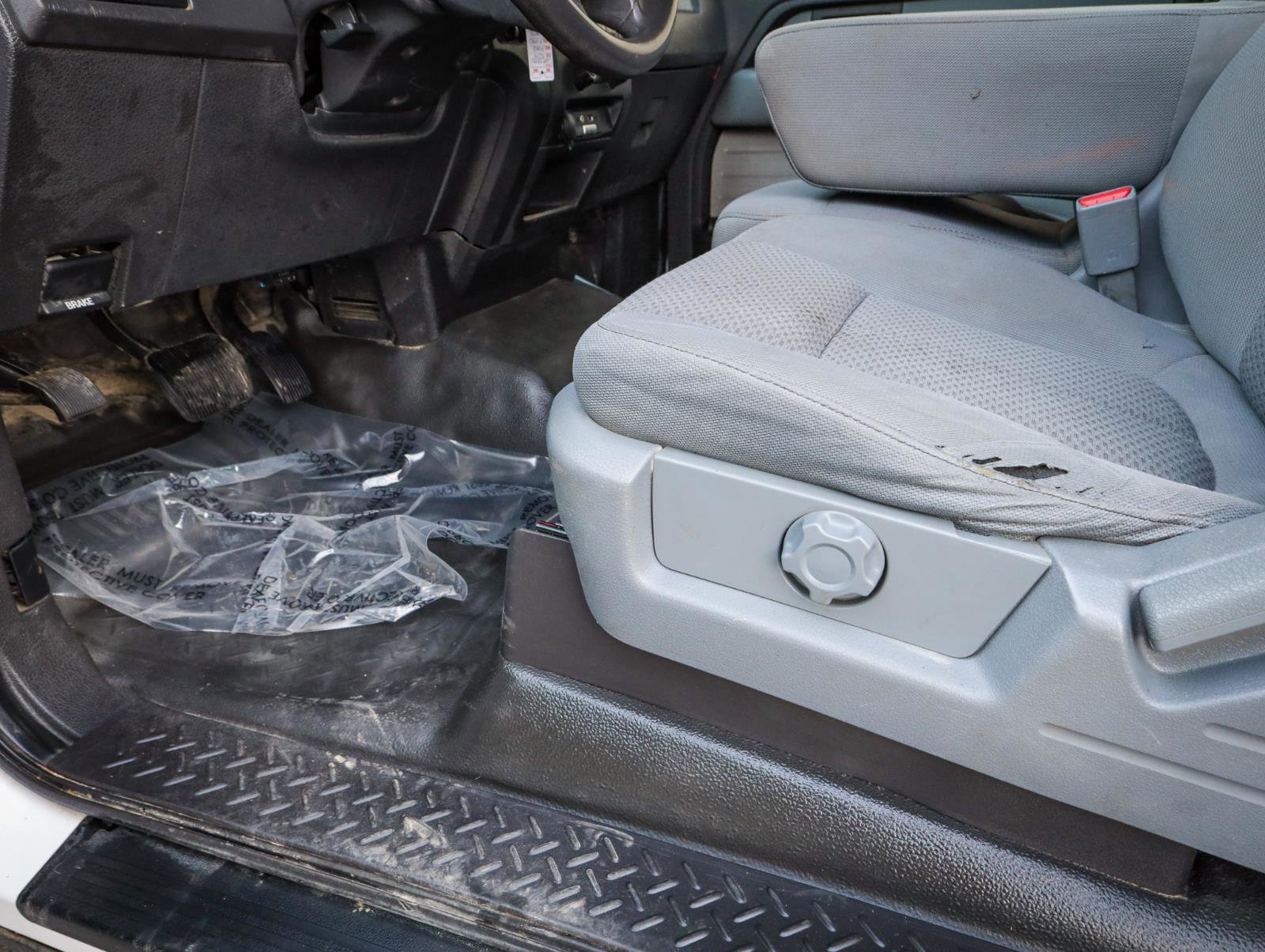 Used 2014 Ford F150 XL w/ Equipment Group 101A Mid image 4