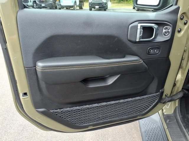 Certified 2025 Jeep Gladiator Sport AWD/4WD image 20