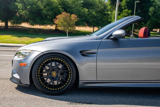 Used 2013 BMW M3 Convertible image 4