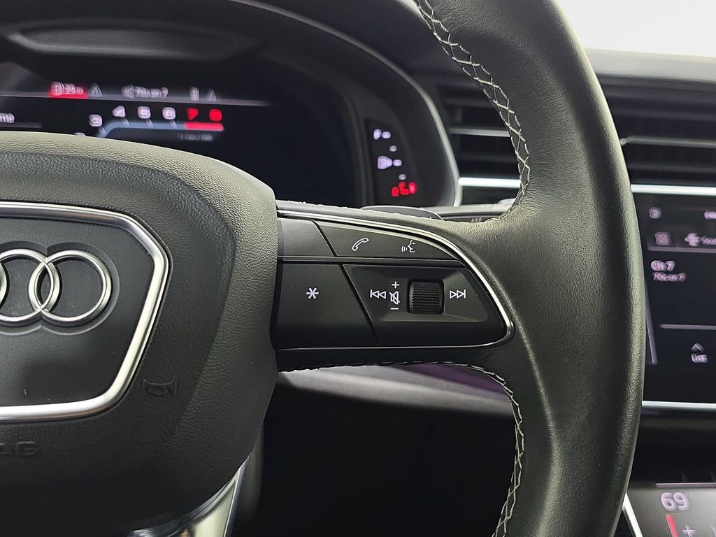 Used 2022 Audi Q8 Premium Plus w/ Premium Plus Package image 20