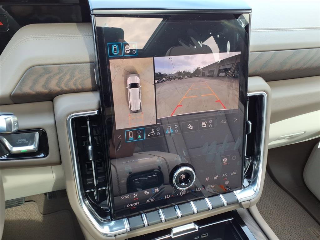 New 2026 GMC Yukon XL Denali w/ Denali Reserve Package image 20