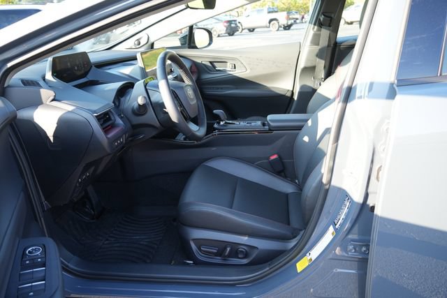 Used 2026 Toyota Prius Plug-In Hybrid FWD image 22