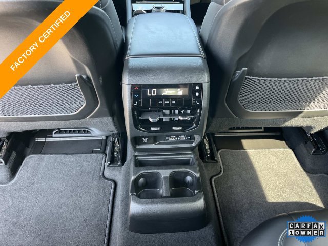 Certified 2025 Jeep Grand Cherokee L Limited w/ Black Appearance Package AWD/4WD image 18