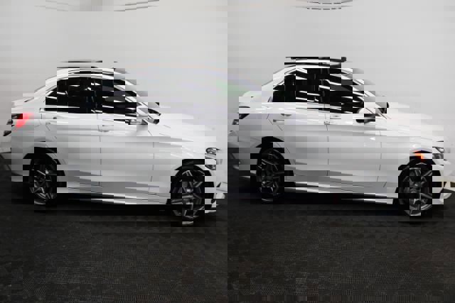 Used 2015 Mercedes-Benz C 400 4MATIC image 5