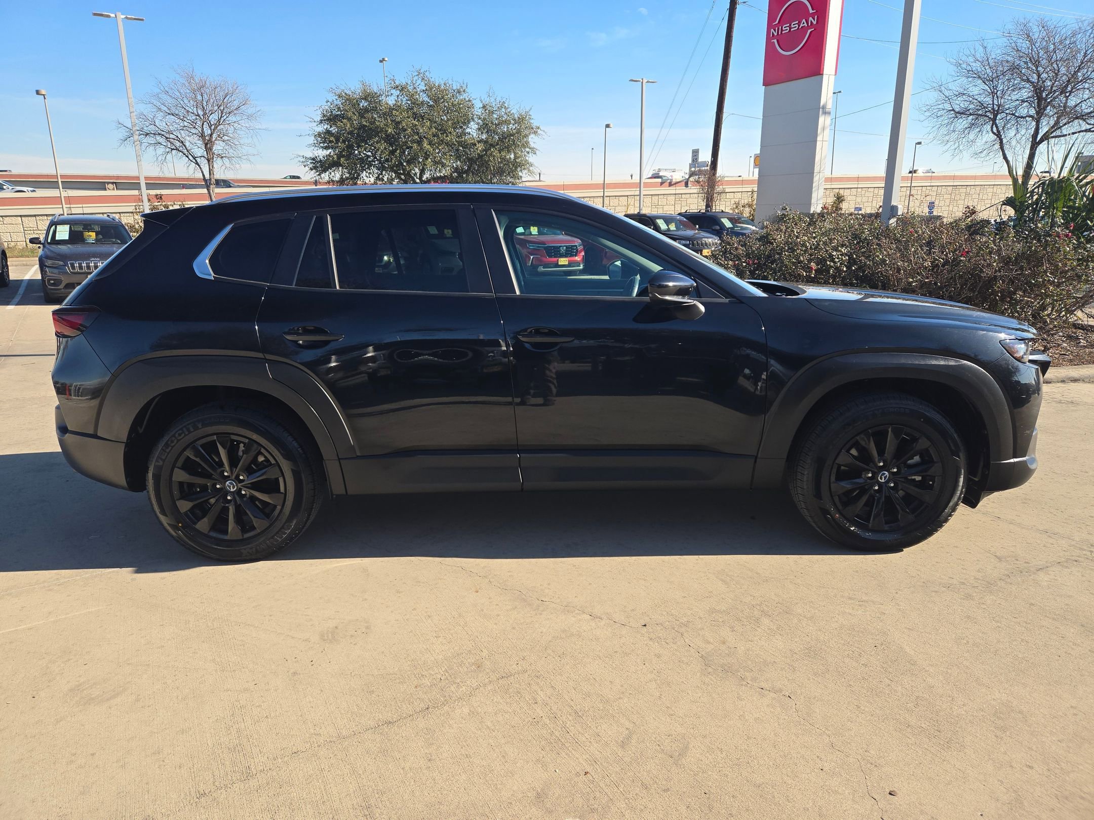 Used 2023 MAZDA CX-50 2.5 S w/ Preferred Plus Pkg image 8