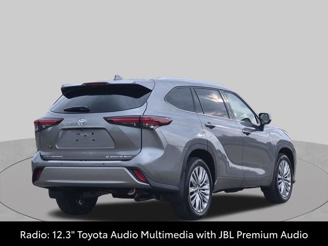 Certified 2026 Toyota Highlander Platinum AWD/4WD image 7