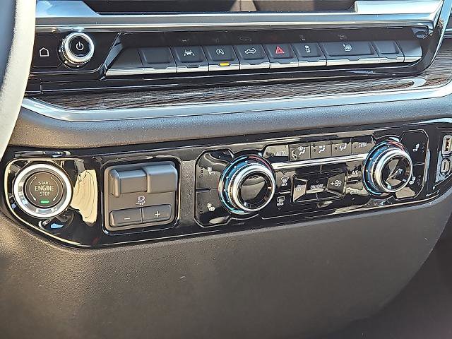 New 2026 GMC Sierra 1500 Elevation image 13