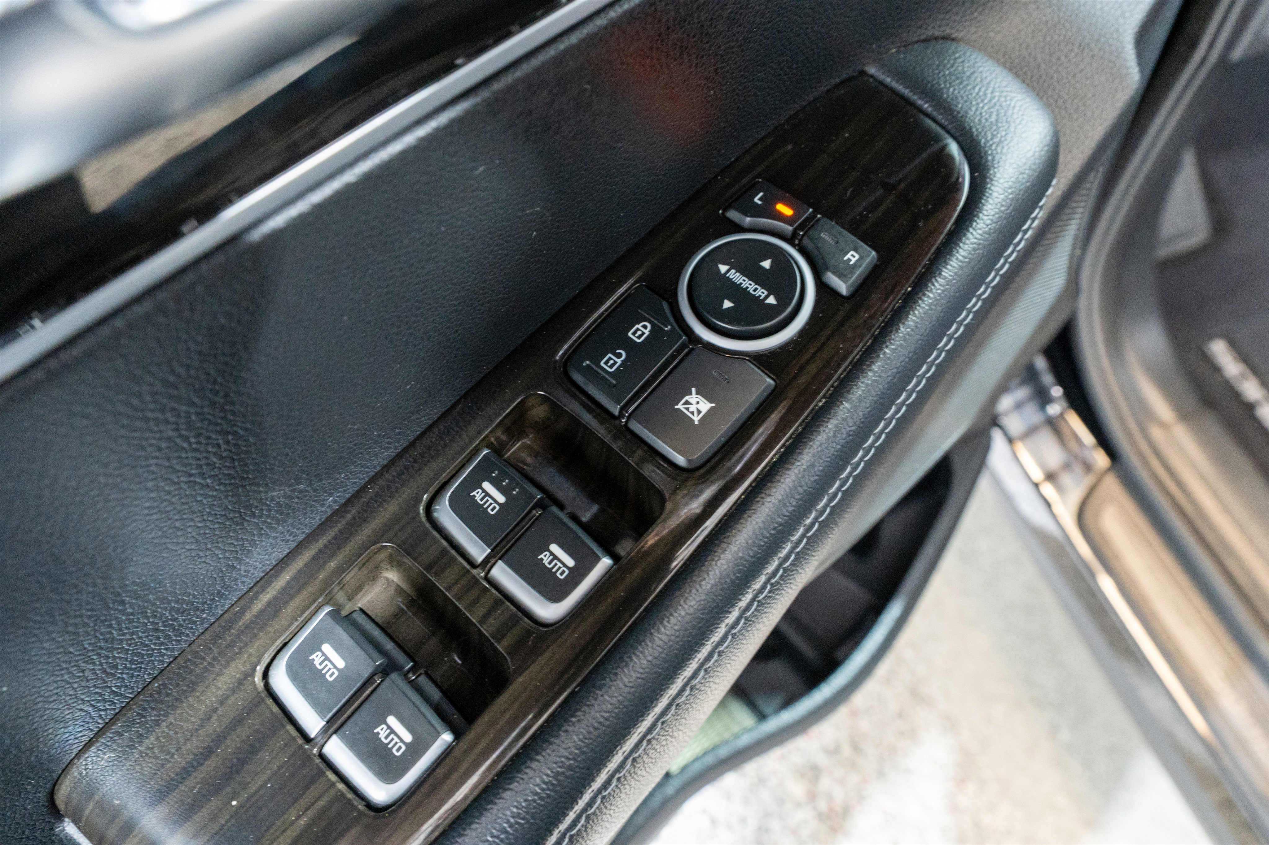 Used 2019 Kia Sorento FWD w/ Option Group 020 image 12
