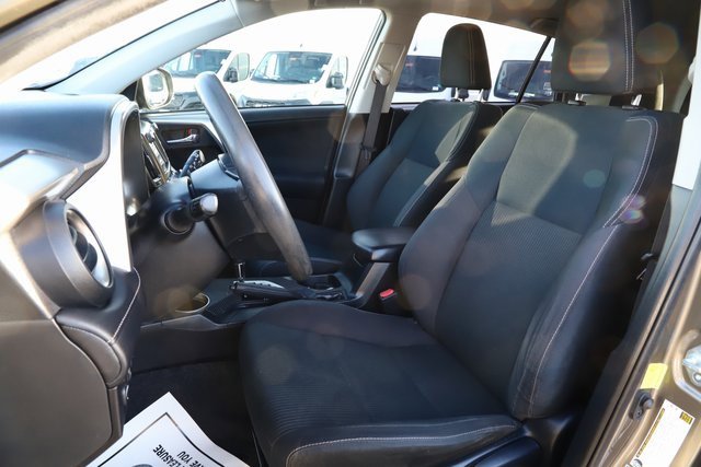 Used 2015 Toyota RAV4 XLE image 12