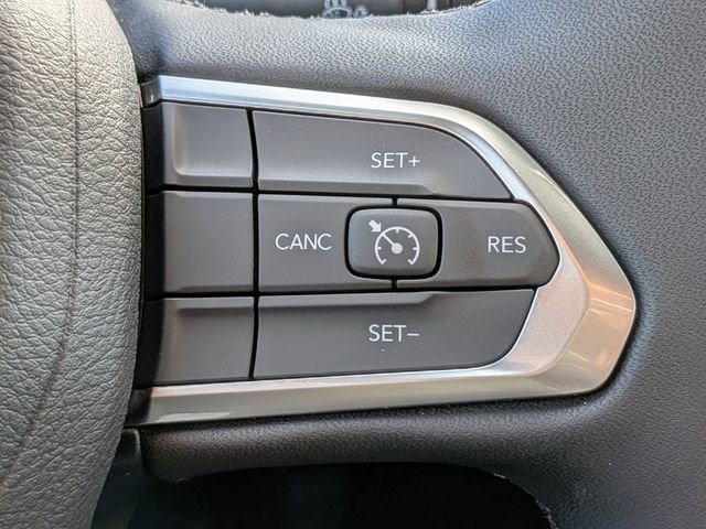 New 2026 Jeep Compass Latitude AWD/4WD image 25