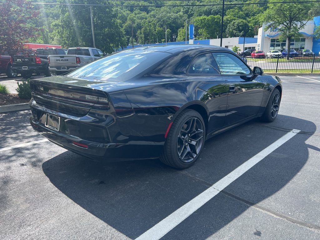 New 2024 Dodge Charger R/T w/ Plus Group image 5