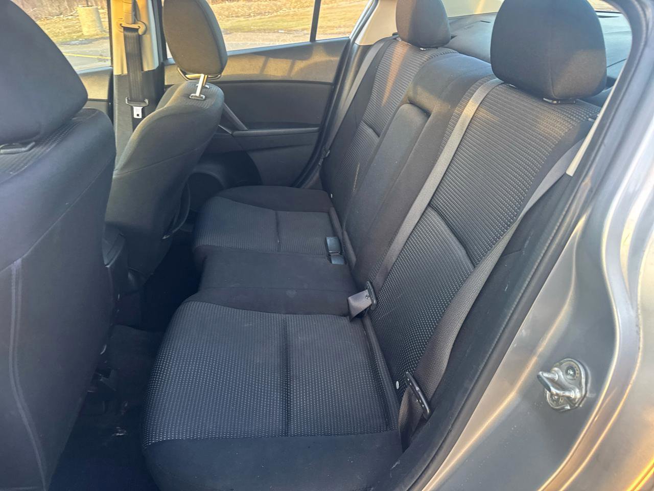 Used 2013 MAZDA MAZDA3 i Touring FWD image 22