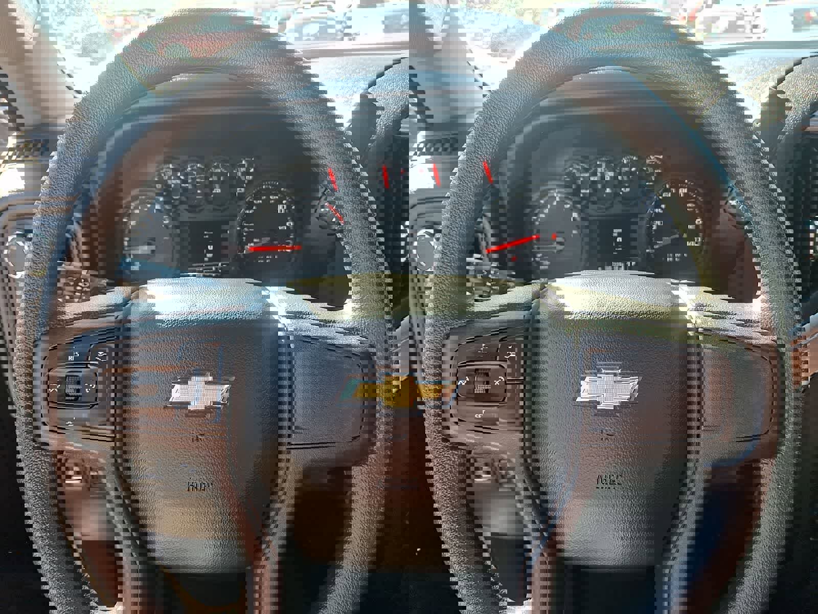 Used 2025 Chevrolet Silverado 2500 Custom w/ Custom Value Package AWD/4WD image 15