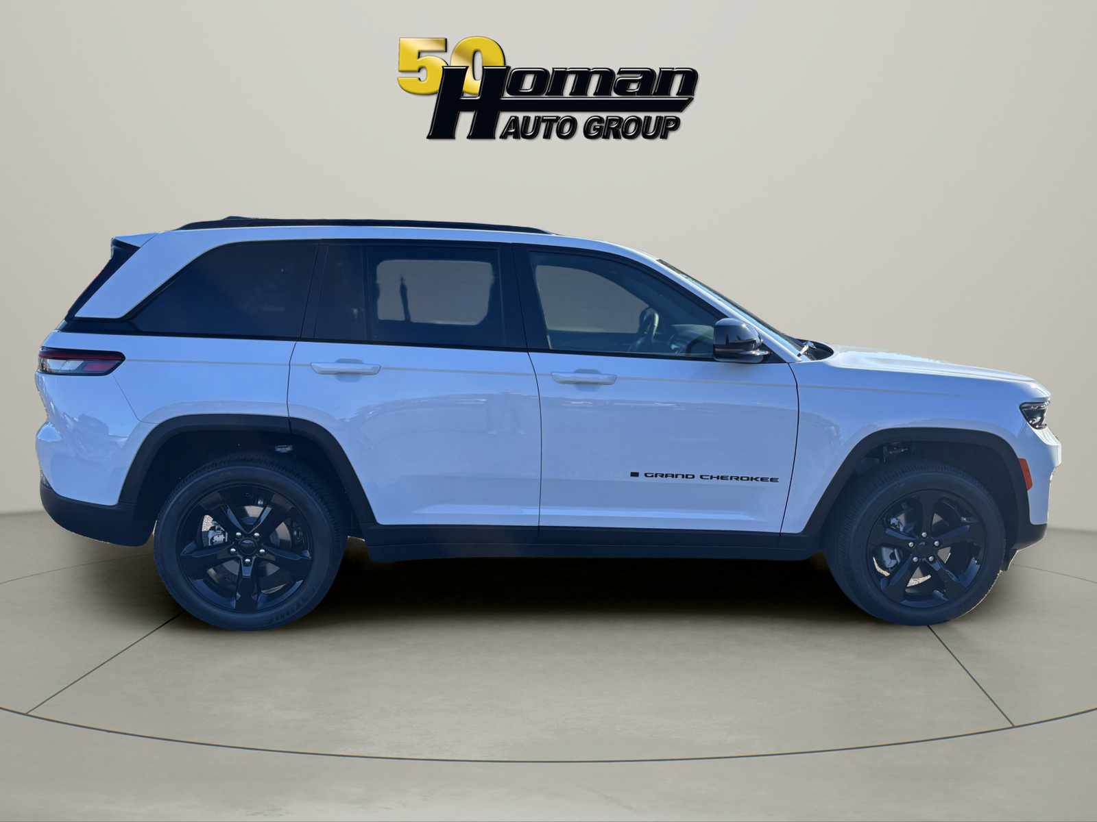 New 2025 Jeep Grand Cherokee Altitude AWD/4WD image 6