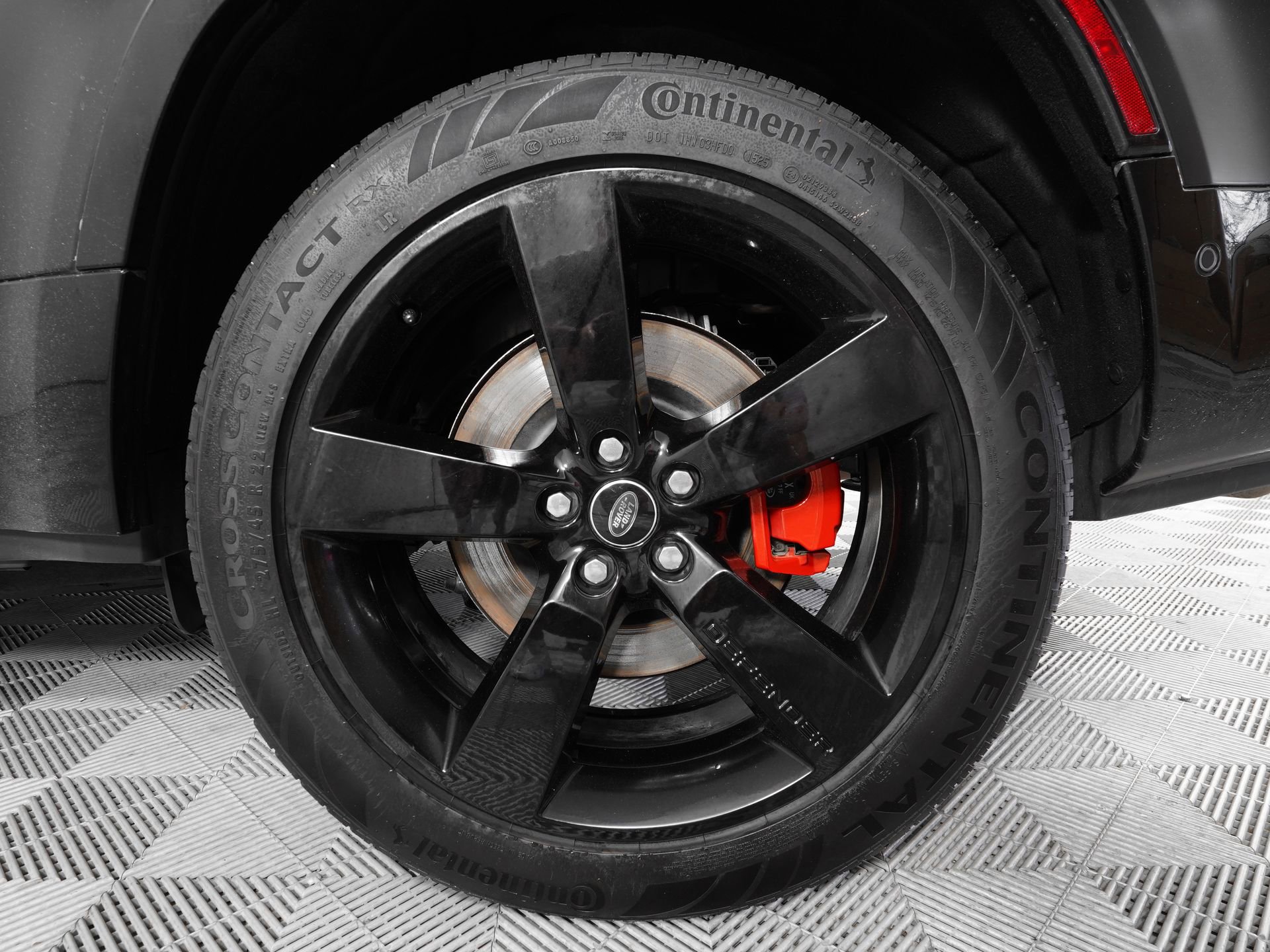 Used 2024 Land Rover Defender 130 X image 35