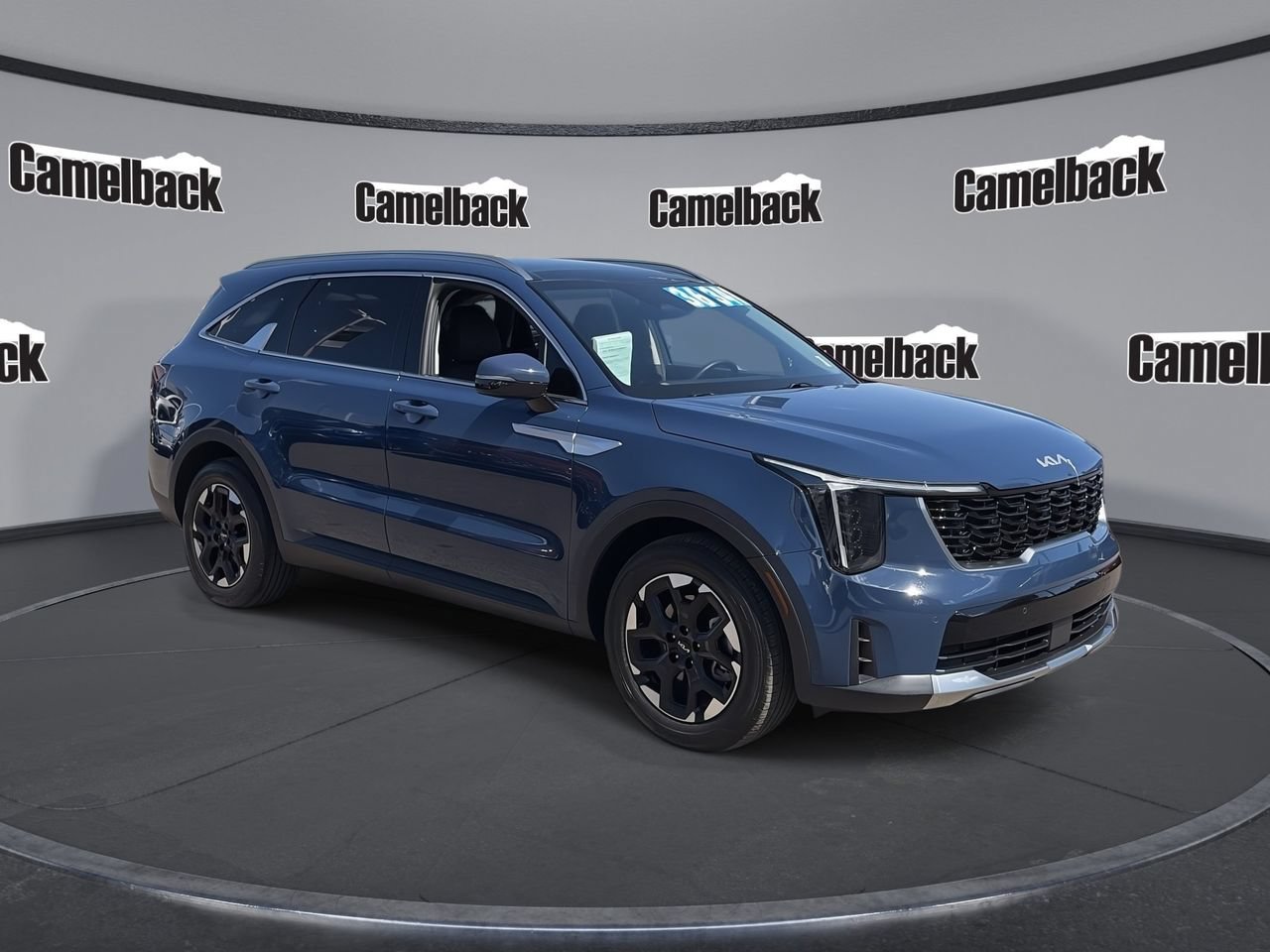 Certified 2024 Kia Sorento S w/ Panoramic Sunroof Package