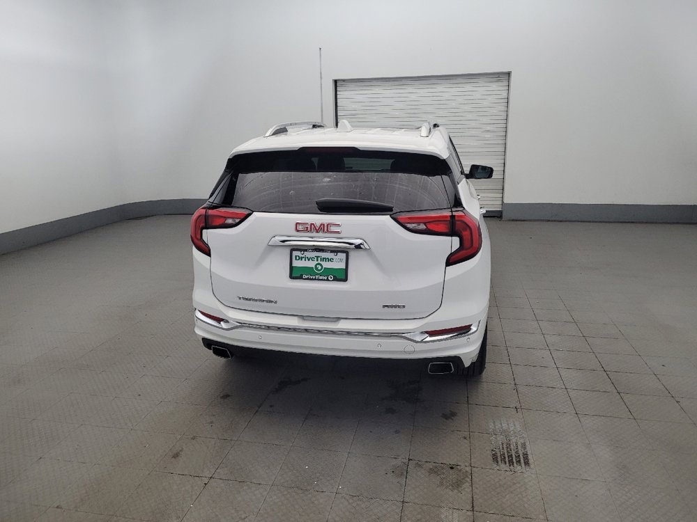 Used 2020 GMC Terrain Denali w/ Denali Premium Package AWD/4WD image 7