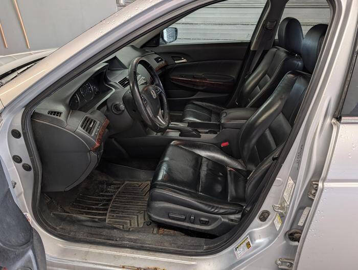Used 2010 Honda Crosstour EX-L image 21