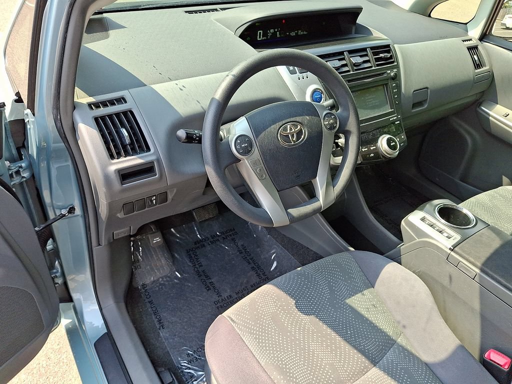 Used 2014 Toyota Prius V Three FWD image 26