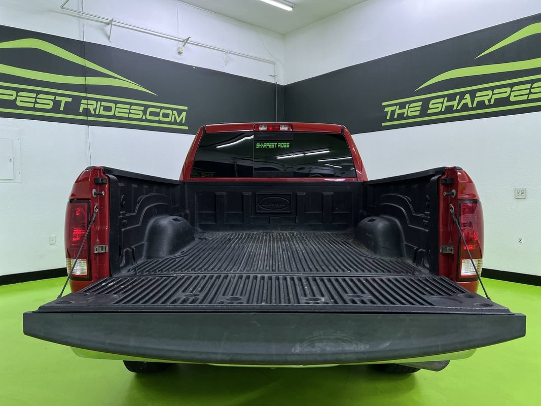 Used 2017 RAM 1500 Classic SLT AWD/4WD image 9