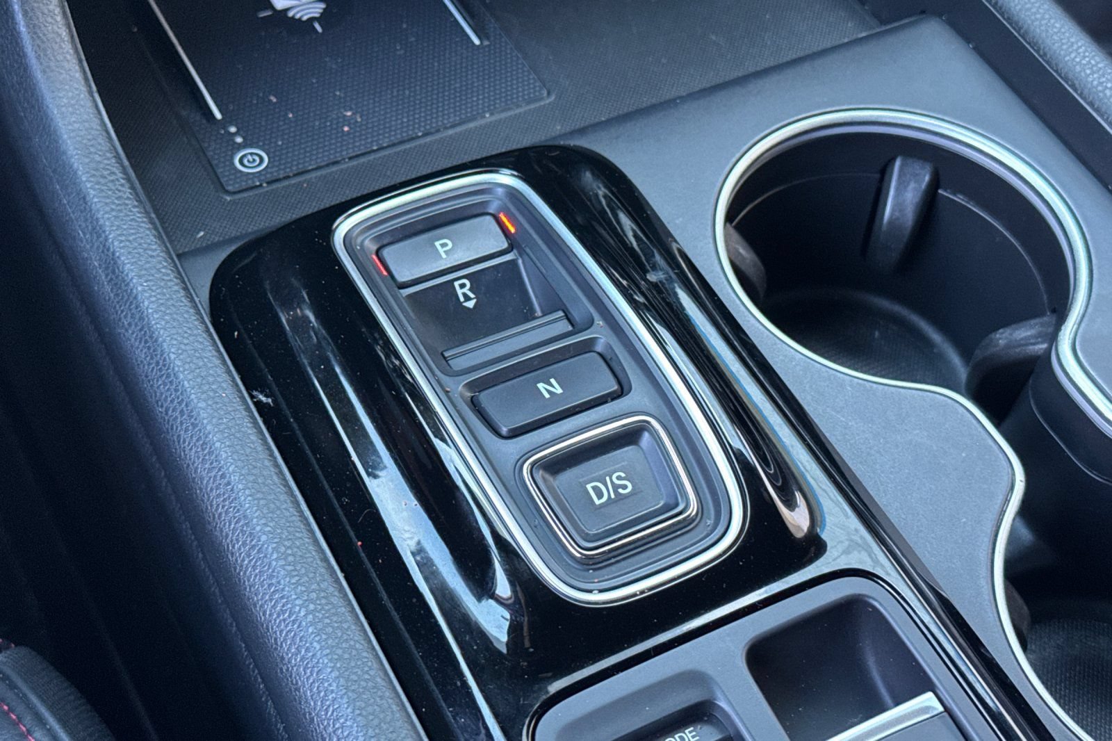 Used 2025 Honda Pilot Black Edition image 31