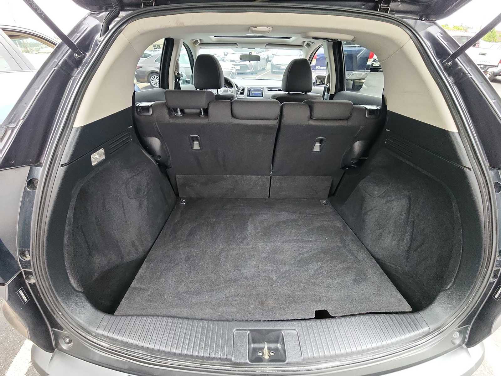 Used 2016 Honda HR-V EX image 25