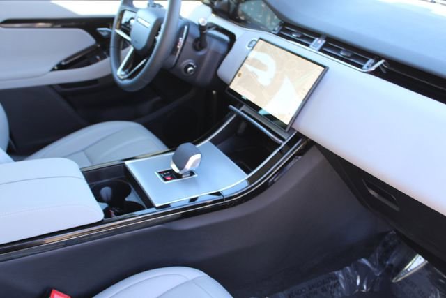 Used 2025 Land Rover Range Rover Evoque S image 25