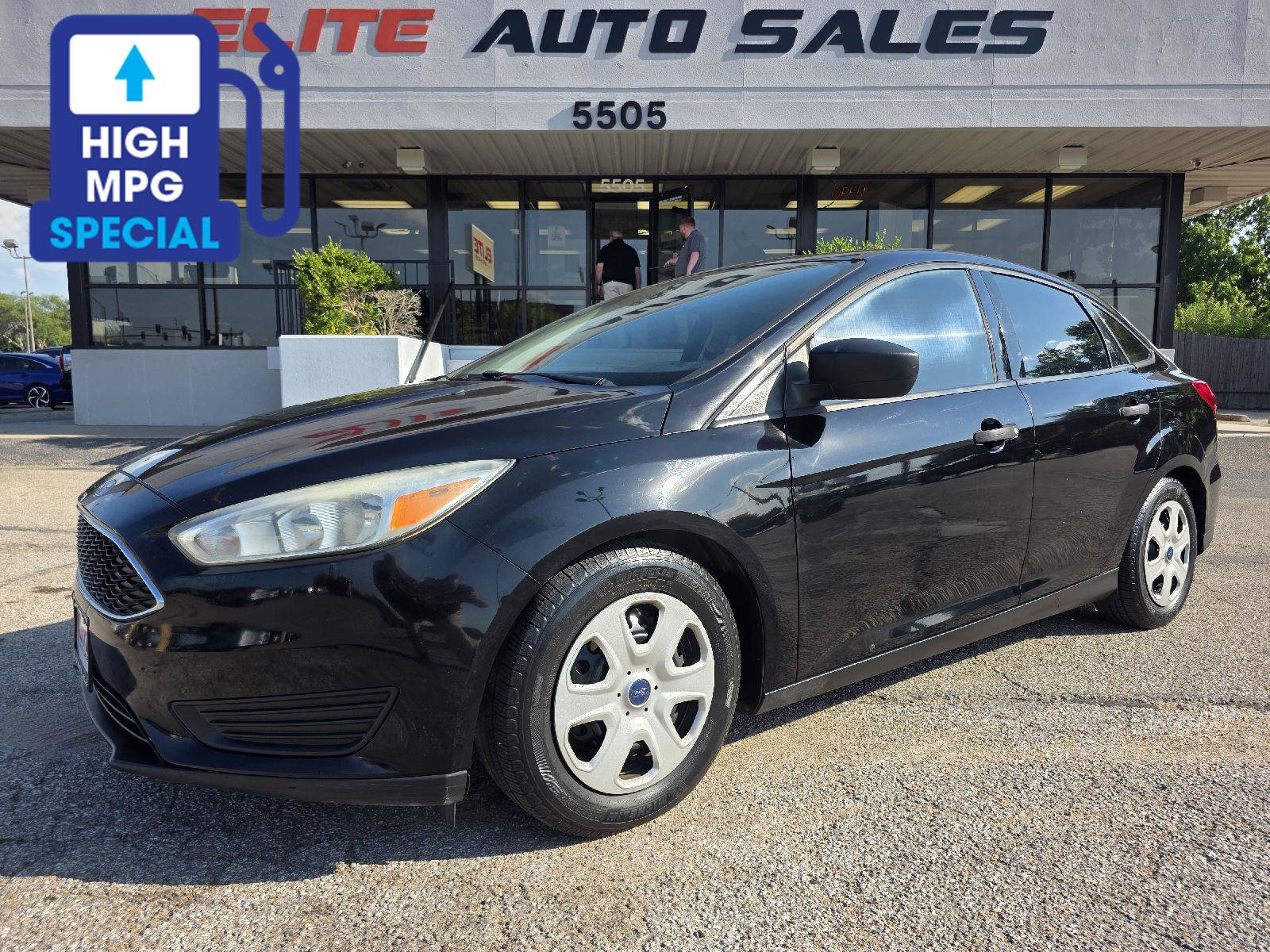 Used 2016 Ford Focus S FWD image 1
