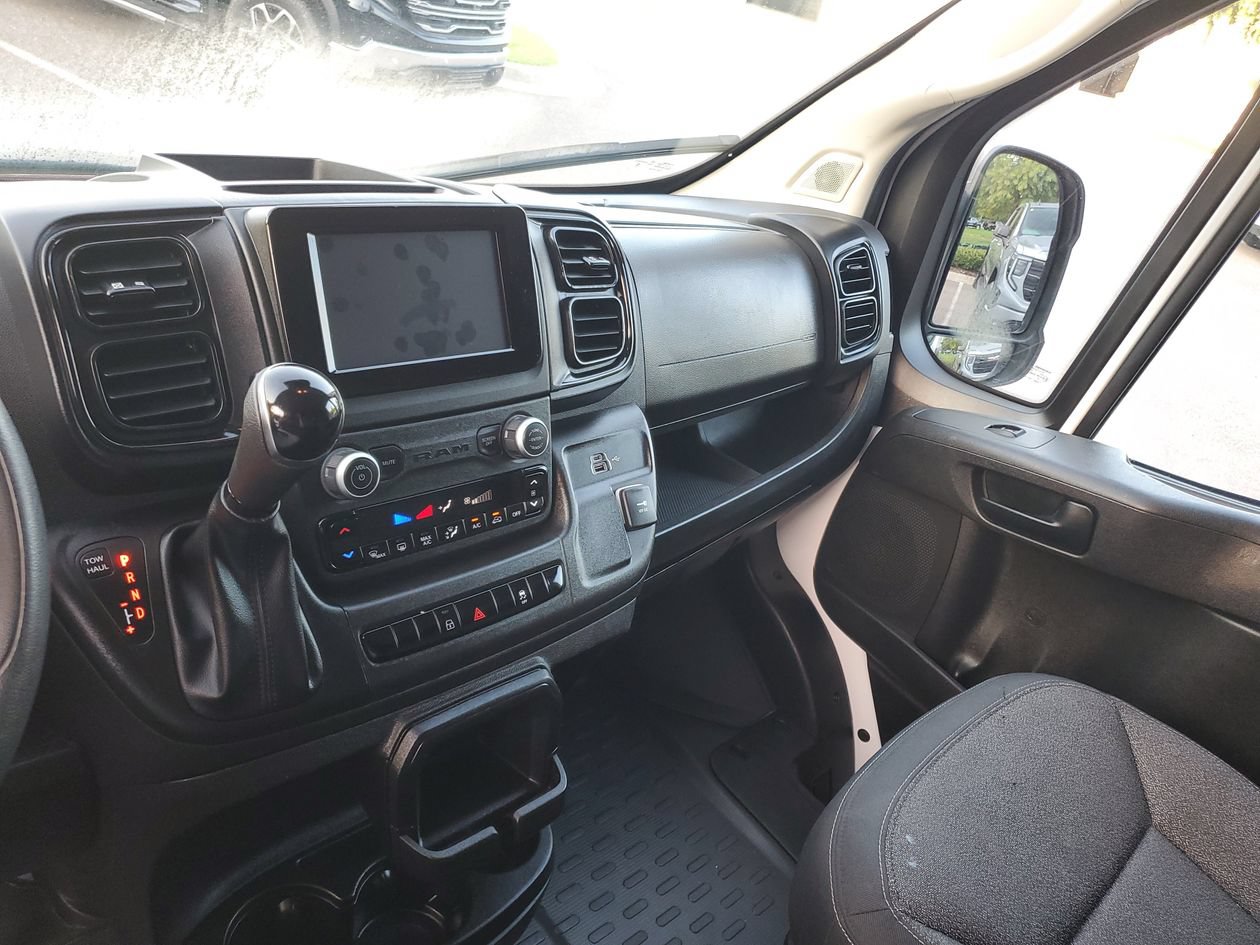 Used 2025 RAM ProMaster 2500 w/ U-Haul Equipment Group FWD image 20